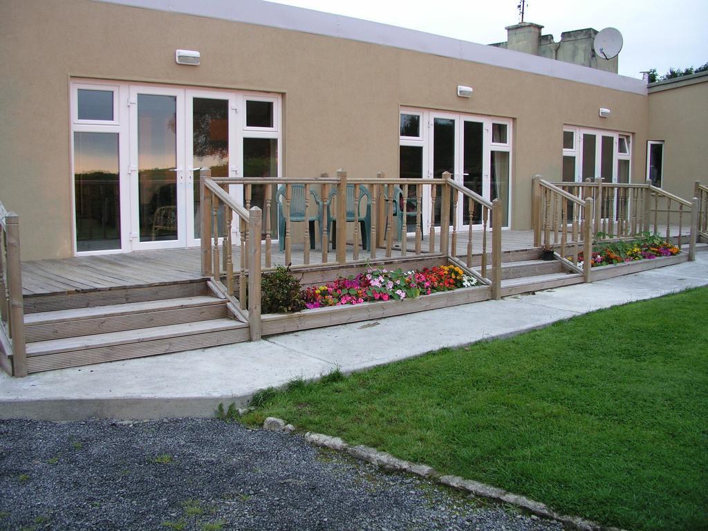 Lakeland Midsummer Lakehouse Oughterard Exterior foto